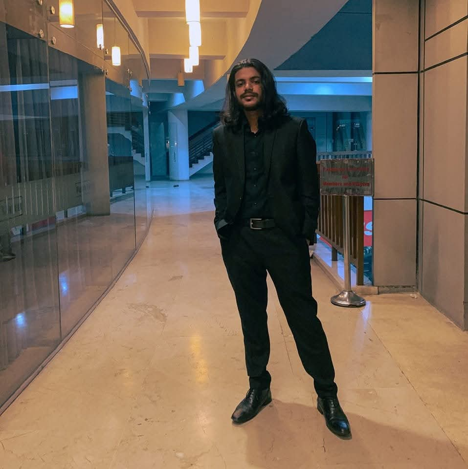 Afif Alamgir Lizel — Creator and Developer of Search Console Peek at Algoramming